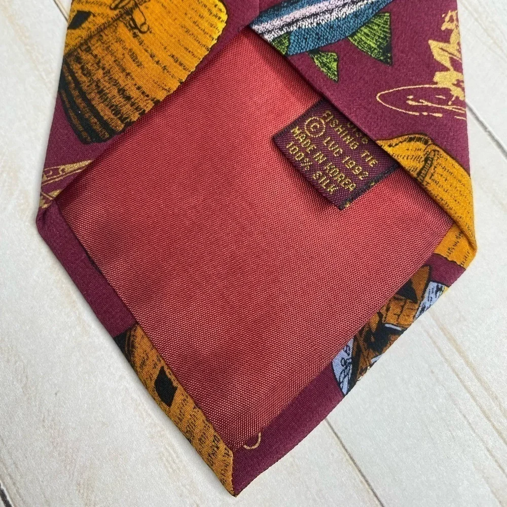 Lillian Vernon 100% Silk Tie Fishing